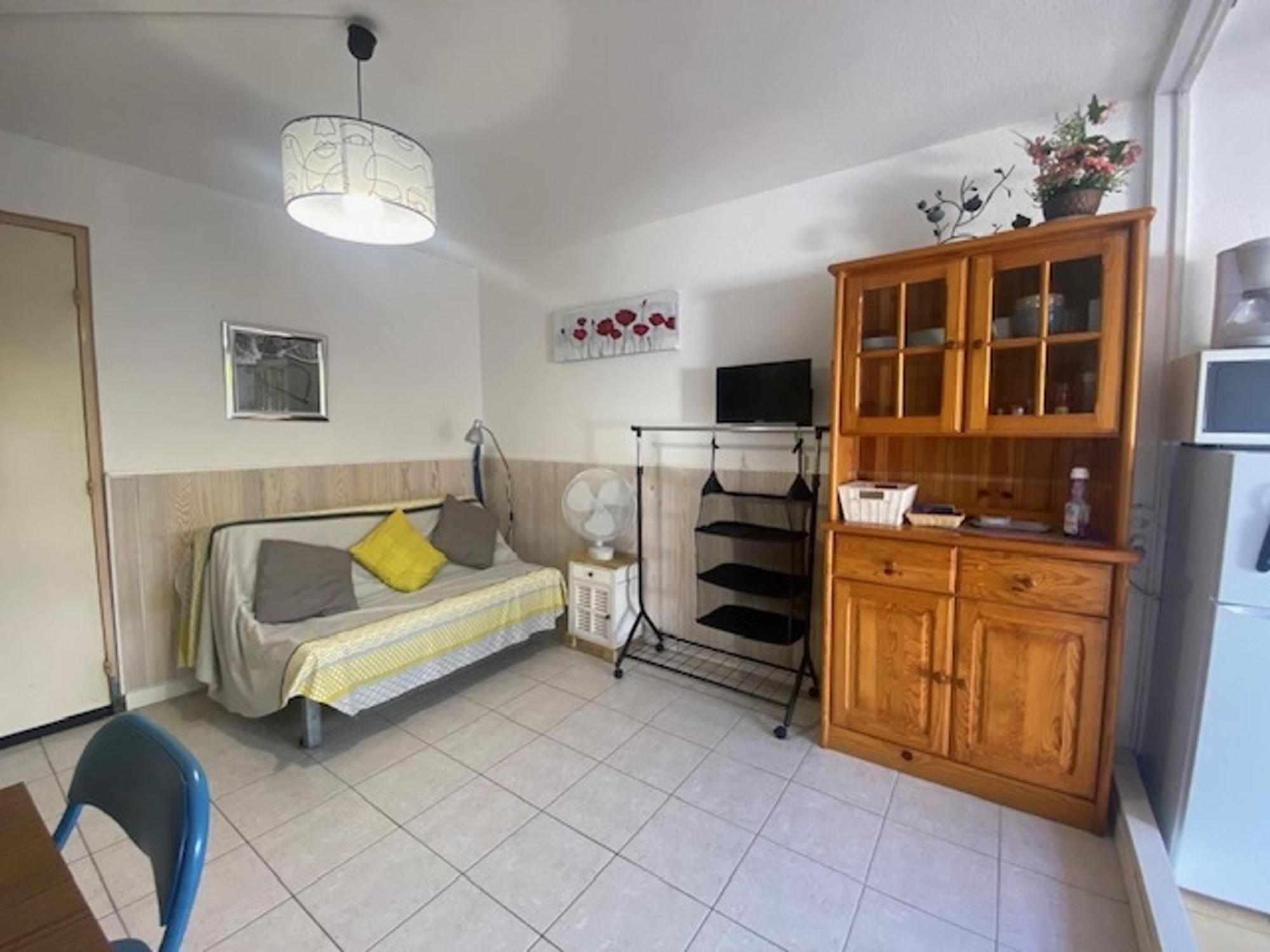 Apartamento Coquet T2 A - Cour Arboree, Parking, Proche Et Commerces, 4 Pers. - Fr-1-795-14 *